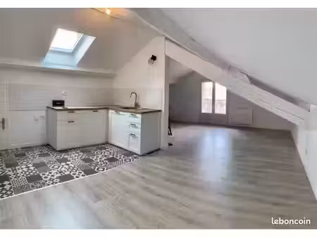 appartement t2/t3 70m2