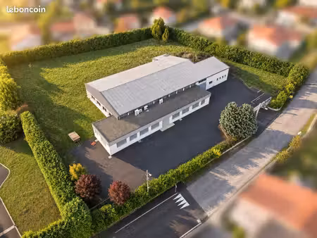 local d'activités 720 m² + bureaux