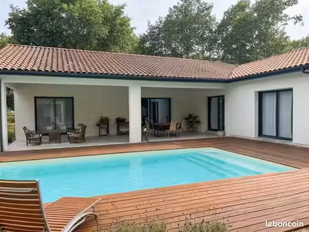 maison récente (2019) – classe a – piscine – 4 chambres
