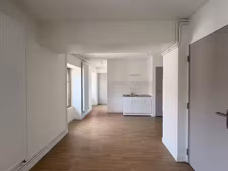 appartement 3 pièces 63 m²
