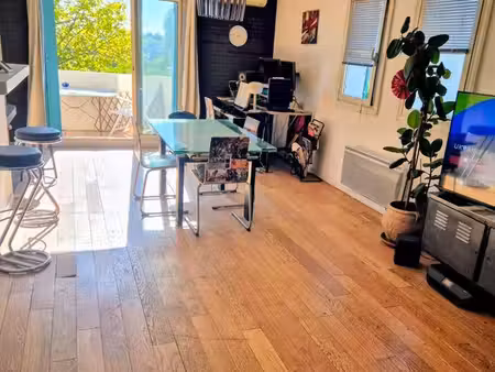 bel appartement t4 à allauch la pounche