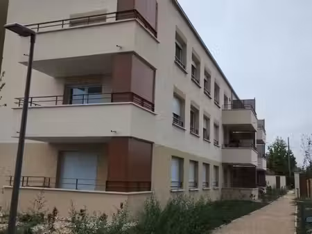 appartement 3 pièces 64 m²