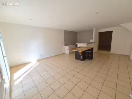 appart 90m² 3 chambres jardin 120m² bon état