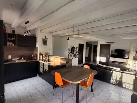 appartement meublé  80 m²