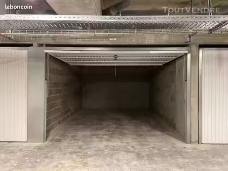 location garage fermé