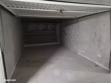 garage à louer - rumilly