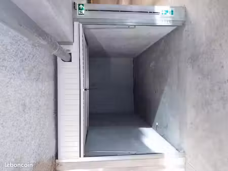 garage