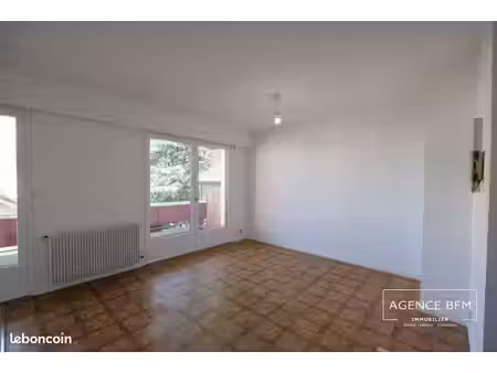 studio 1 pièce 26 m²