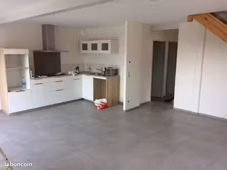 a louer f3 meuble