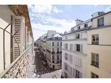 location meublée appartement 1 pièce 25 m² à paris 9ème (75009)  885 €