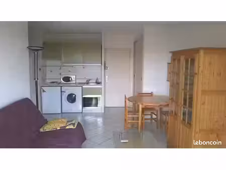 appartement t2 à louer à sainte maxime
