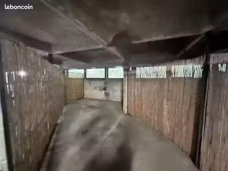 parking box stockage