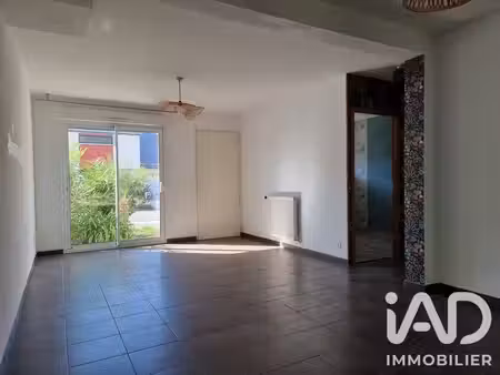 maison traditionnelle à corps-nuds (35150)