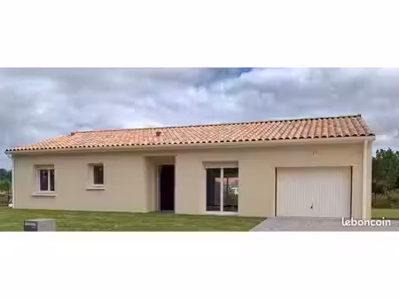 maison moderne située à neuvic sur l’isle