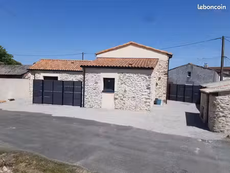 à louer – maison meublée rénovée – 5 pièces – 90 m²