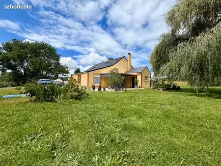 maison 4 chambres - 1 bureau - 3300 m2 jardin