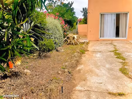 t2 40m2 meublé  jardin 110m2