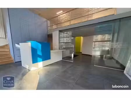 commerce 62 m²