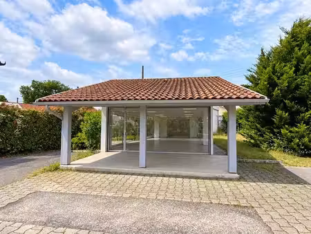 local 30 m² saint-geours-de-maremne