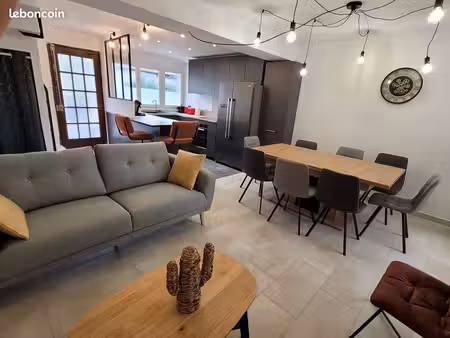 maison de ville climatisée – 5 chambres / 3 sdb – montpellier (aiguerelles)