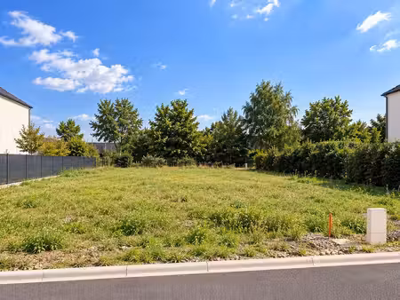 terrain à bâtir de 501 m² à jans (44)