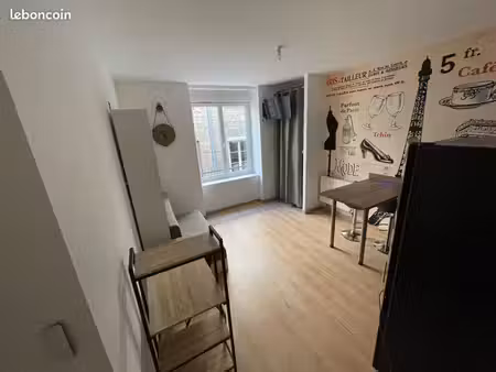 investissement locatif - 5 place de l’hôtel de ville - 3 studios meublés