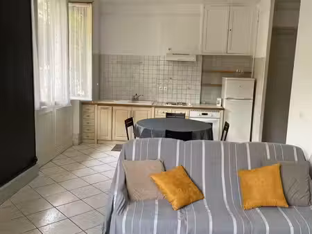 appartement 52m2 face a tréfilerie