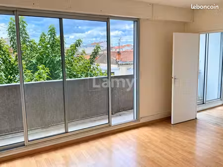 appartement 1 pièce 30 m²