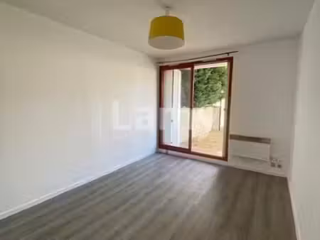 appartement 1 pièce 19 m²