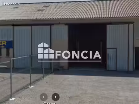 local commercial 200m² à louer 550 - prayssac 46220