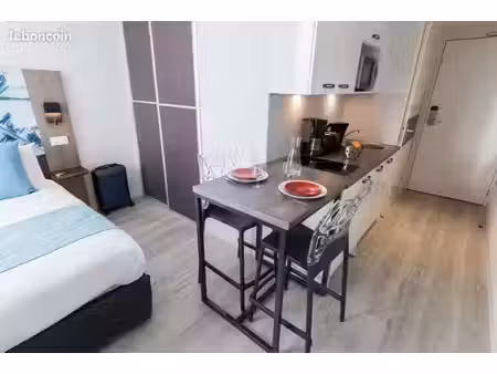 studio 1 pièce 23 m²