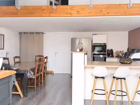 duplex familial de 143 m² avec jardin privatif de 60 m² – 5 chambres – secteur monthieu