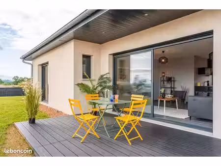 villa 5 pièces 100 m²