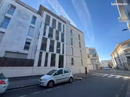 appartement 2 pièces 50 m²