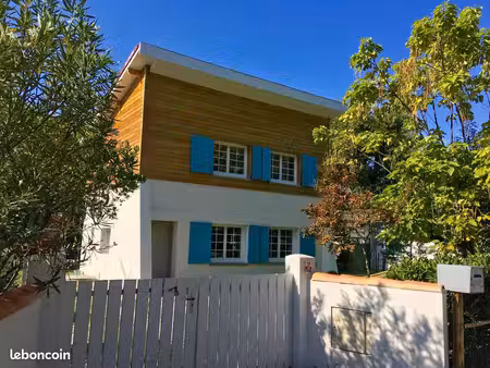 location à l’année particulier loue à andernos maison meublée  100m2  proche commerces  pl