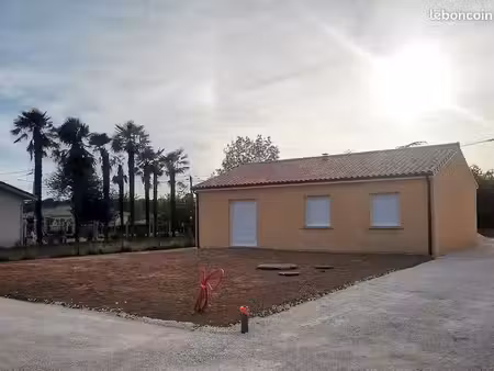 très jolie maison individuelle neuve