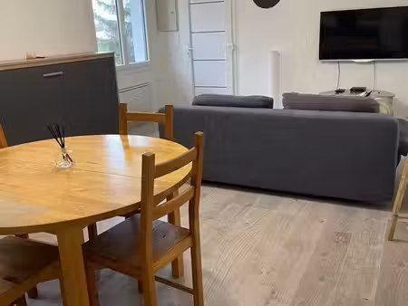 belle appartement avec terrain privatif