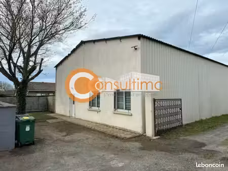 local d'activité 200 m²