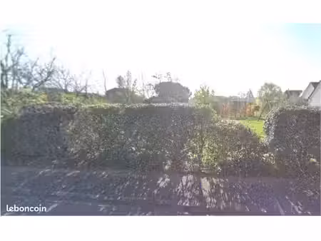 terrain à vendre pour petite maison - bonne localisation