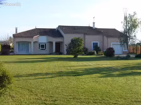 plain pied 180m² + piscine + t2