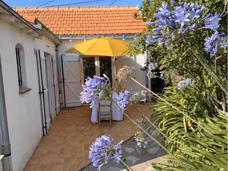maison de charme entièrement rénovée en 2026 – 2 chambres – plage à 500 m 330000 – vente e