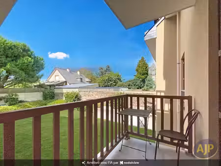 t2 avec balcon ouest