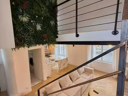 superbe duplex 4 pièces rénové  terrasse & parking – dpe b