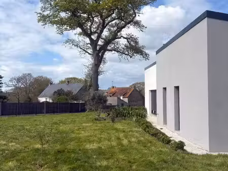 maison récente contemporaine