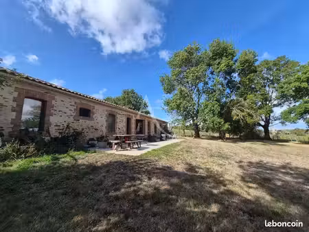 longère 6 pièces 145 m²