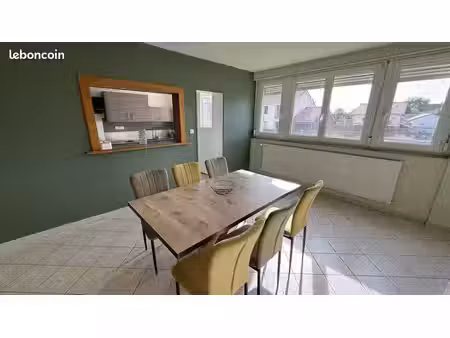 appartement meublé-5 pièces-74m2-1er étage