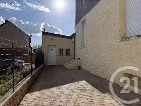appartement 3 pièces 41 m²