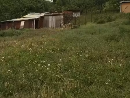 bâtiments  verger et jardin 1900 m2