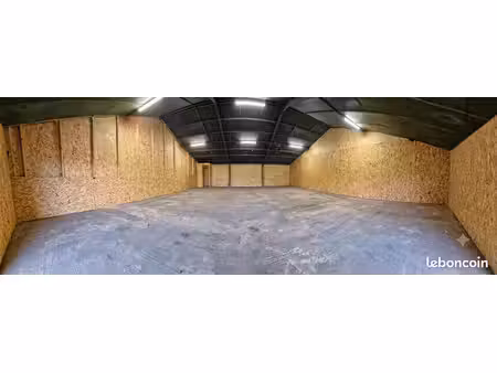 loue hangar 180m2 loireauxence 44370