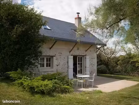 maison de campagne dans environnement bucolique - disponible de début octobre à fin mars